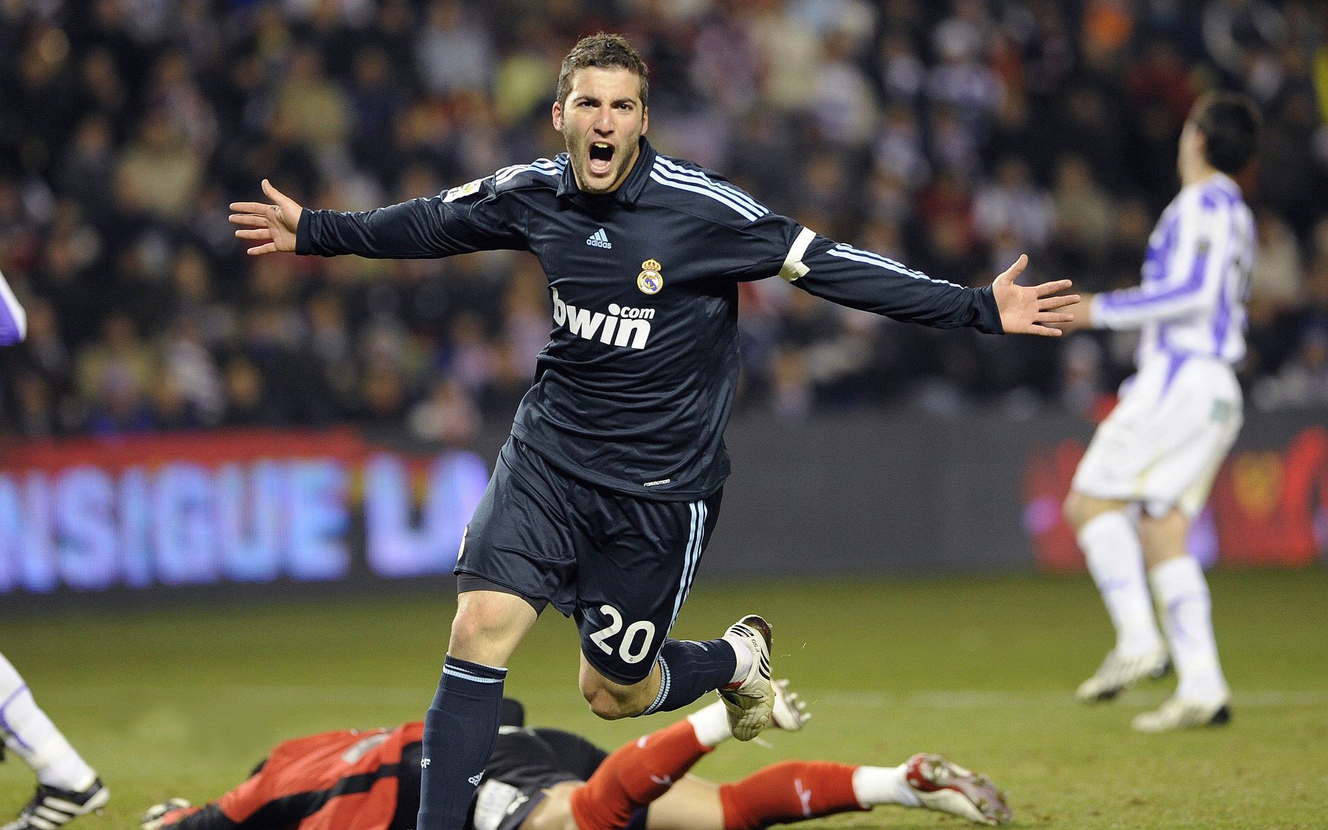 美洲杯激情燃烧：明星耀场，精彩纷呈！，美洲杯锦集